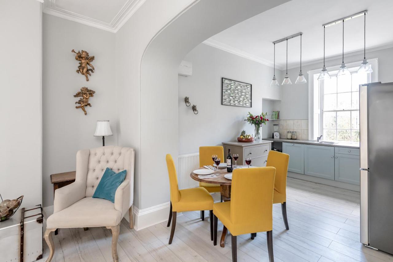 Gorgeous Garden Apartment Bath Buitenkant foto